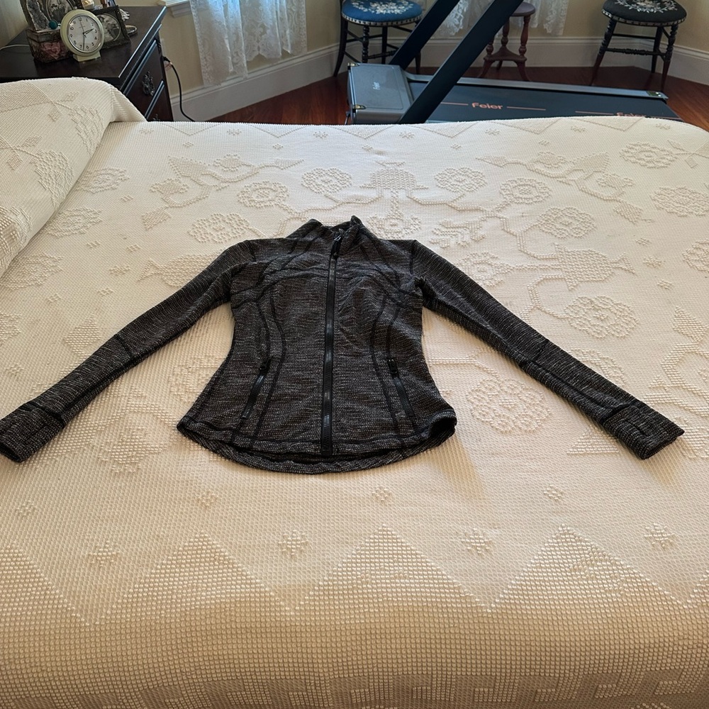 LULULEMON RARE DEFINE JACKET COCO PIQUE SIZE 4